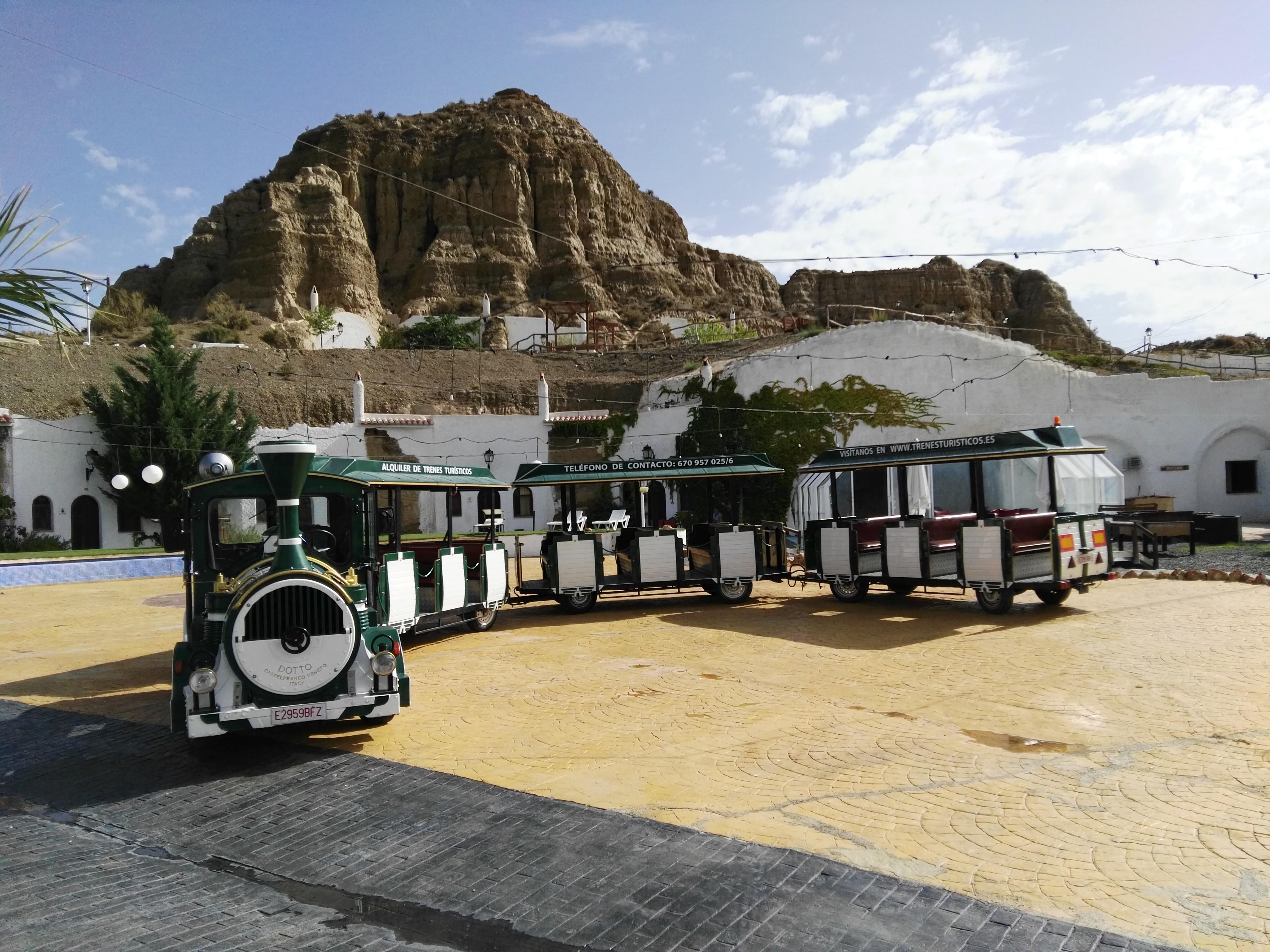 Отель Cuevas Zacarias Hammam Spa Гвадикс Экстерьер фото