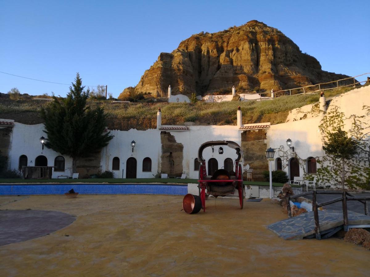 Отель Cuevas Zacarias Hammam Spa Гвадикс Экстерьер фото